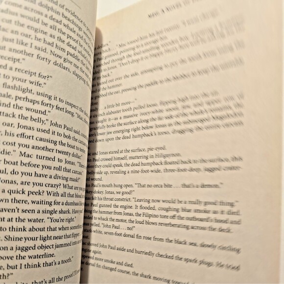 MEG: A Novel of Deep Terror (MEG, 1) - Paperback By Alten, Steve - VERY GOOD - Picture 5 of 10